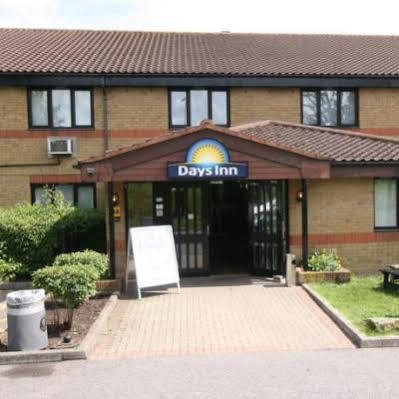 Days Inn By Wyndham London Stansted Airport Birchanger Exteriér fotografie